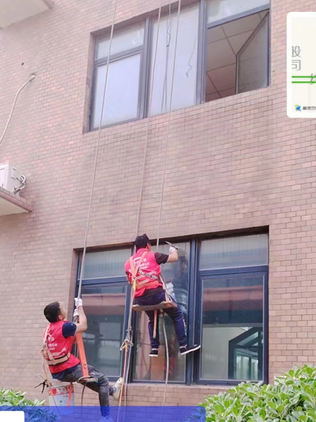 罗定承接各类窗户玻璃维修